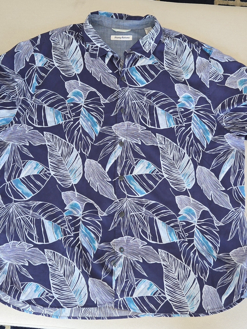 Tommy Bahama XXL Short Sleeve Button Down Shirt Tropical Blue Hawaiian